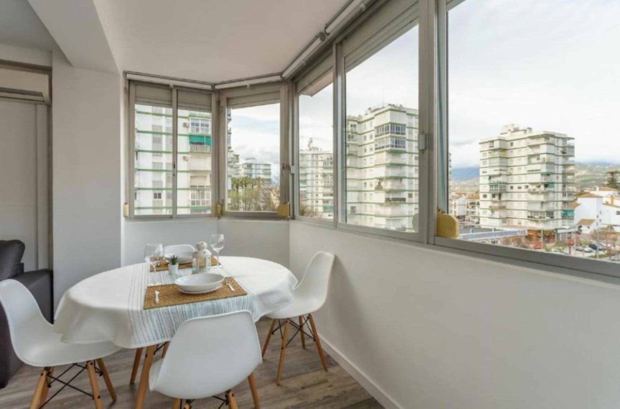 Plazamar Centro Apto 1 Dorm 3 Huesped Playa Wifi Torre Del Mar Eksteriør bilde